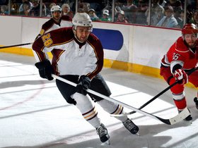 Tucson Roadrunners at Chicago Wolves