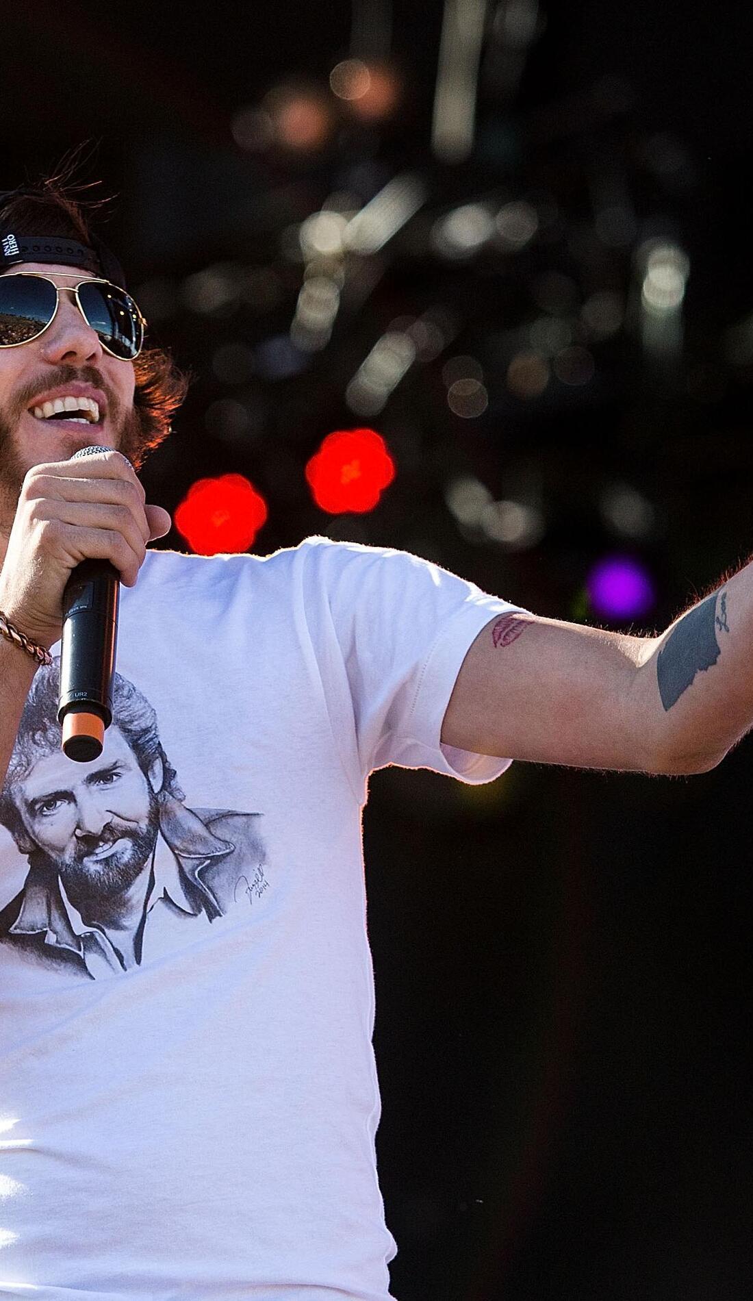 A Chris Janson live event