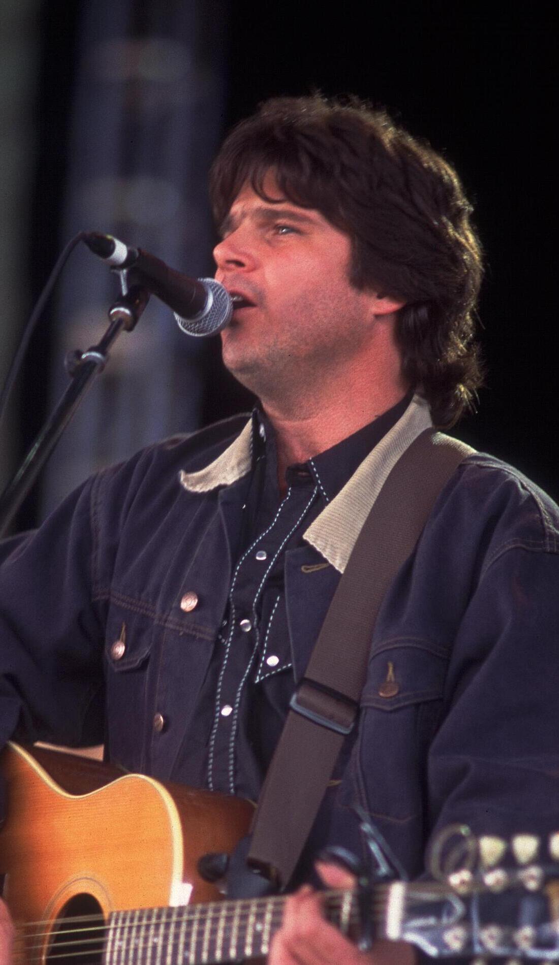 A Chris Knight live event