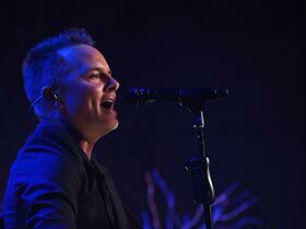Chris Tomlin with Hillsong United