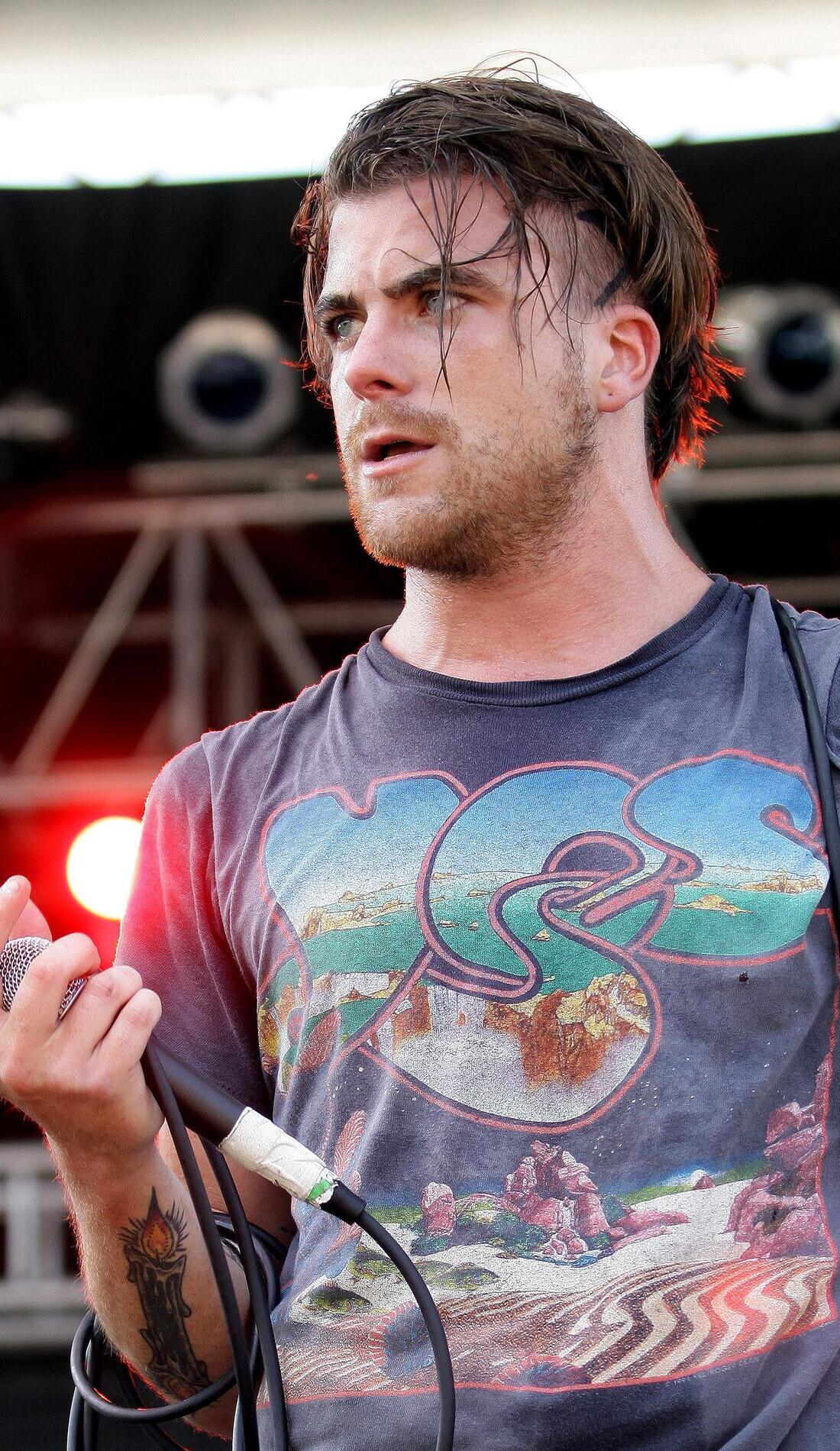 A Circa Survive live event