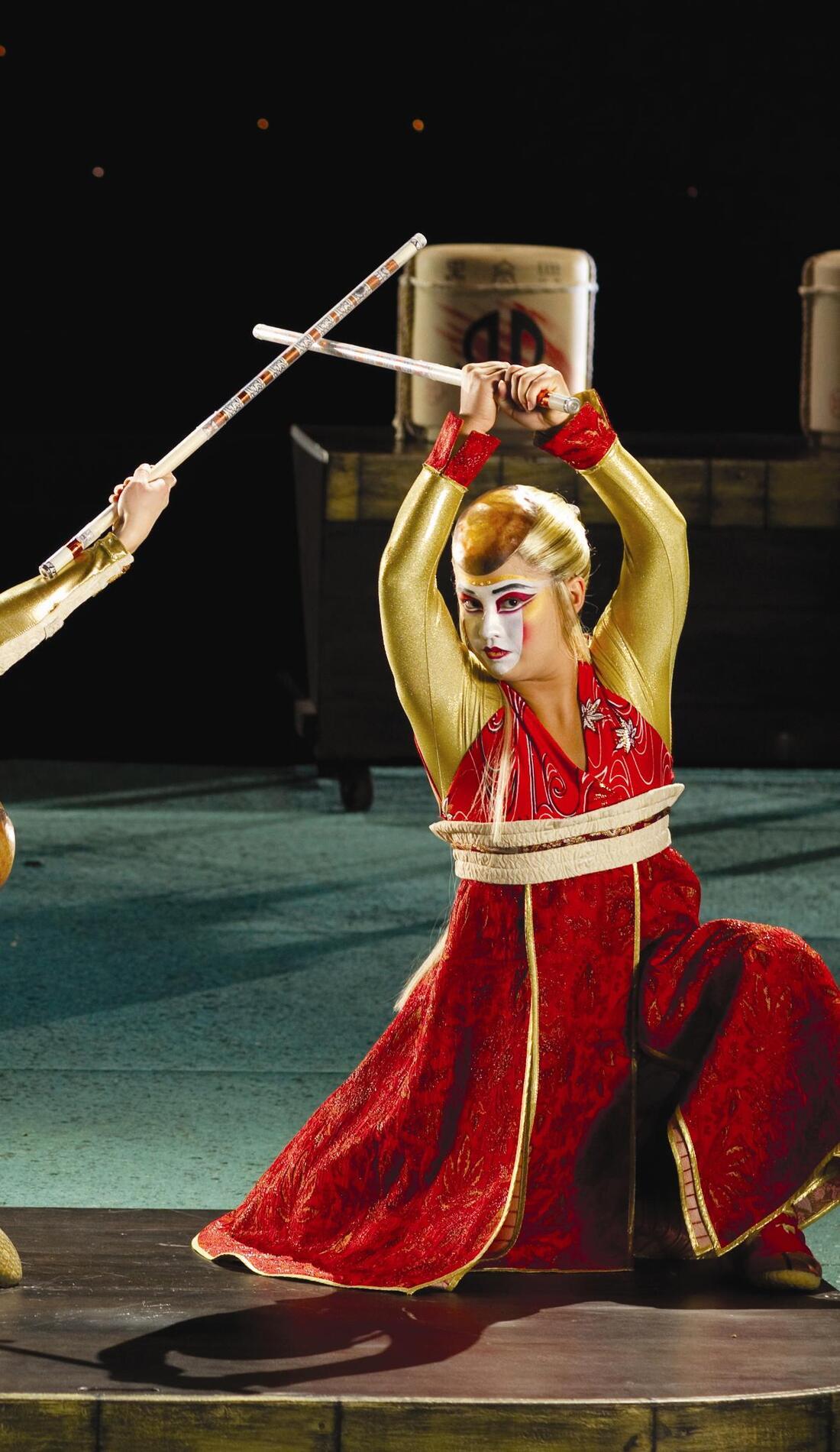 A Cirque du Soleil: Ka live event