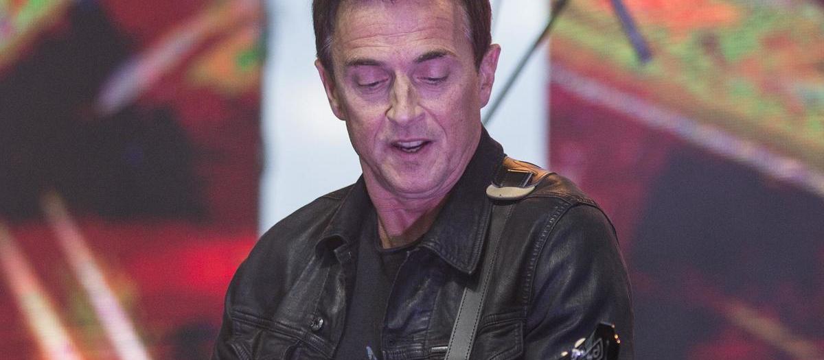 Colin James Tickets