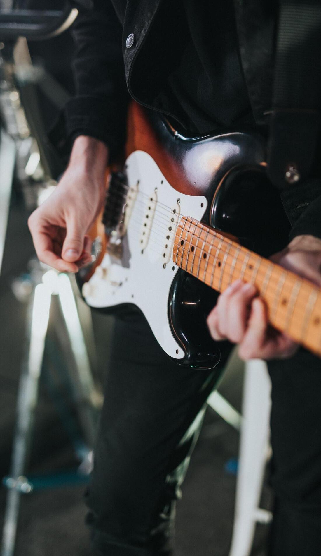 A Crossroads Guitar Festival live event