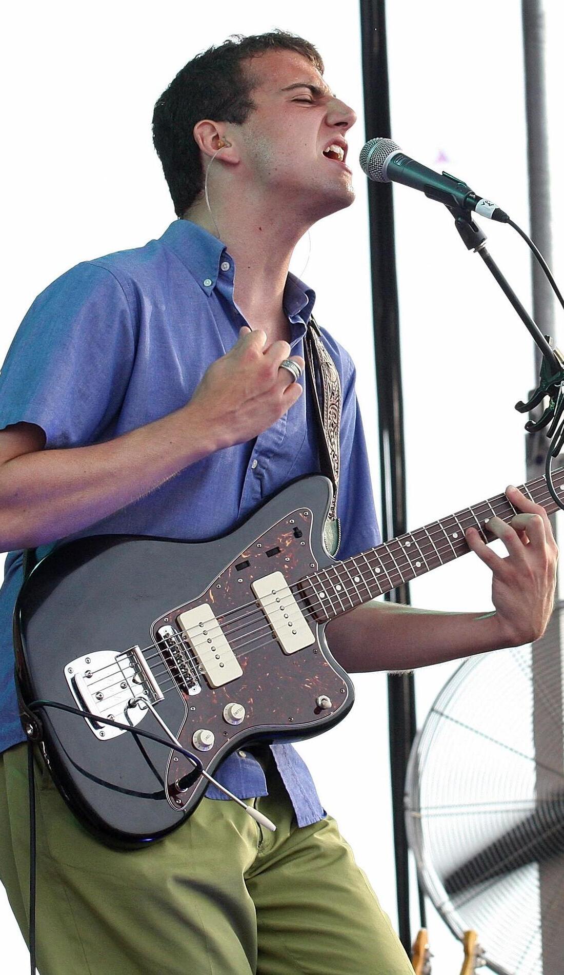 A Cymbals Eat Guitars live event
