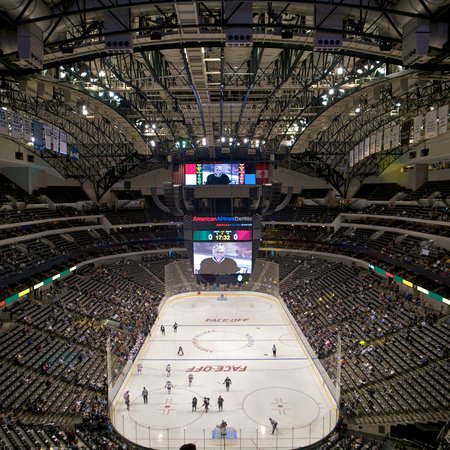 American Airlines Center · Apple Maps