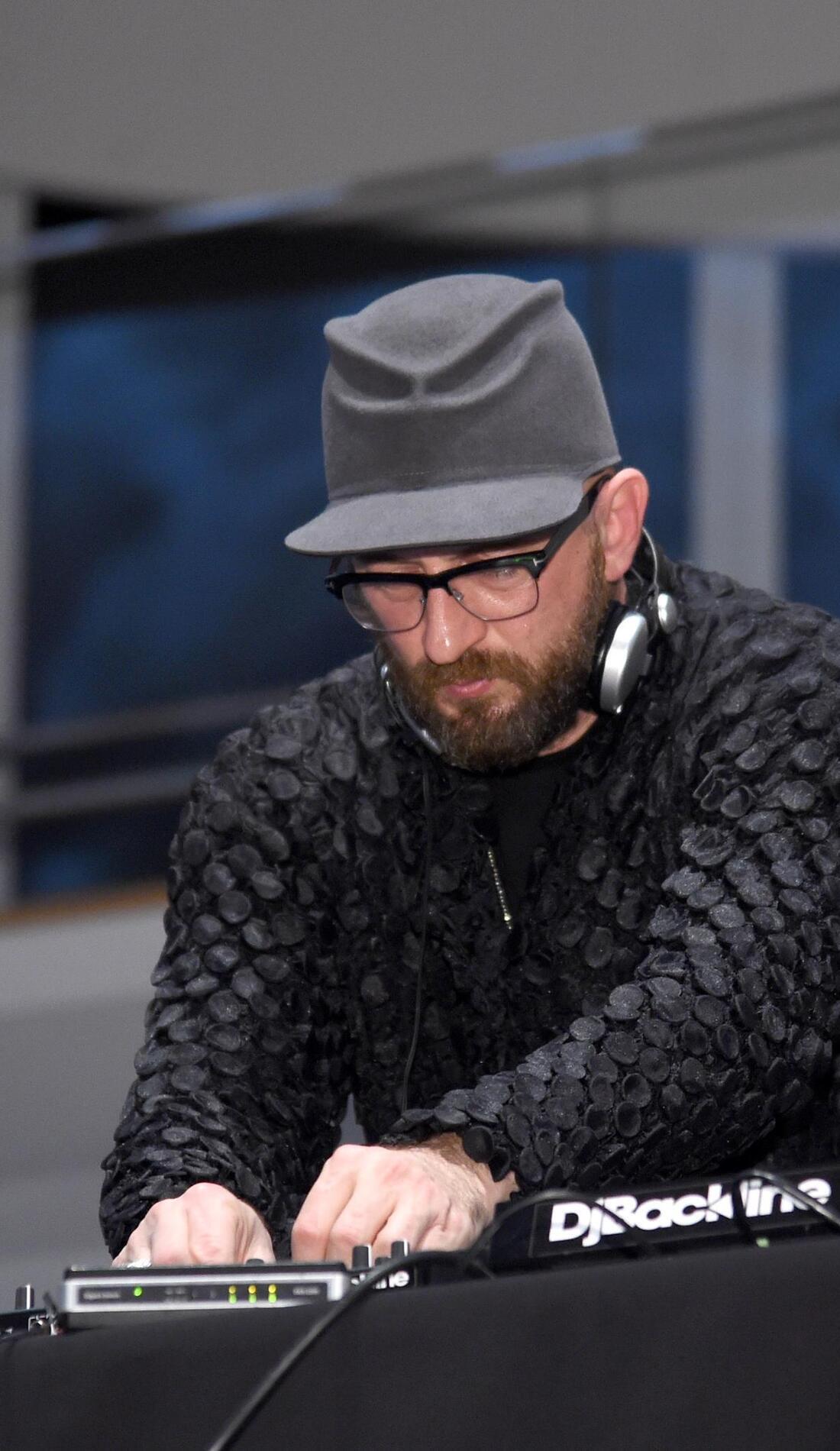 A Damian Lazarus live event