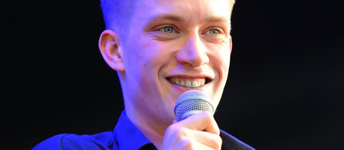 Daniel Sloss Tickets | SeatGeek