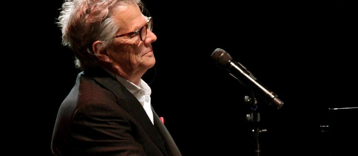 David Foster Tickets