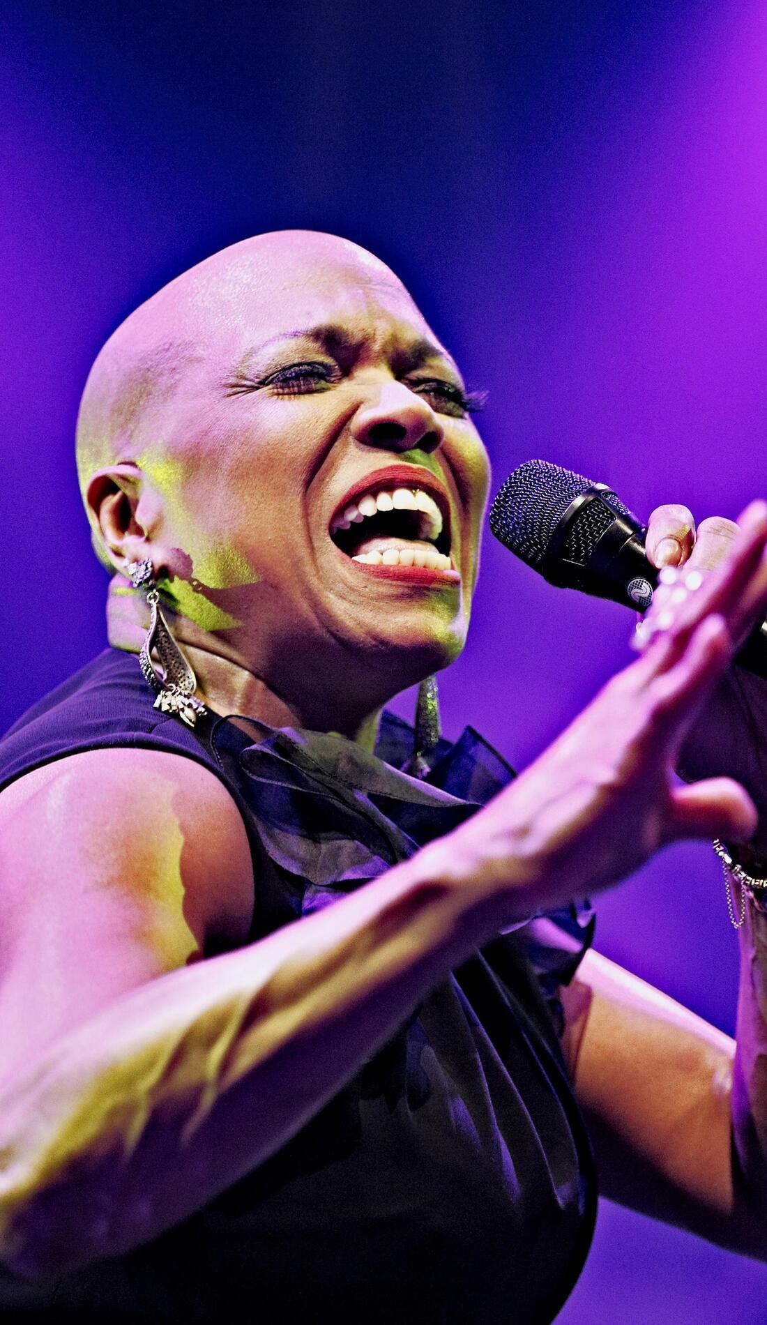 A Dee Dee Bridgewater live event