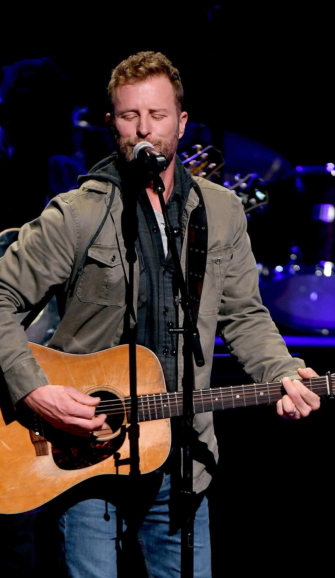 A Dierks Bentley live event