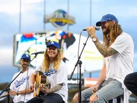 Dirty Heads (18+)