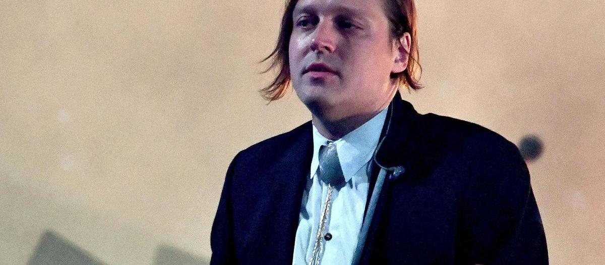 DJ WINDOWS 98 Win Butler of Arcade Fire Tickets