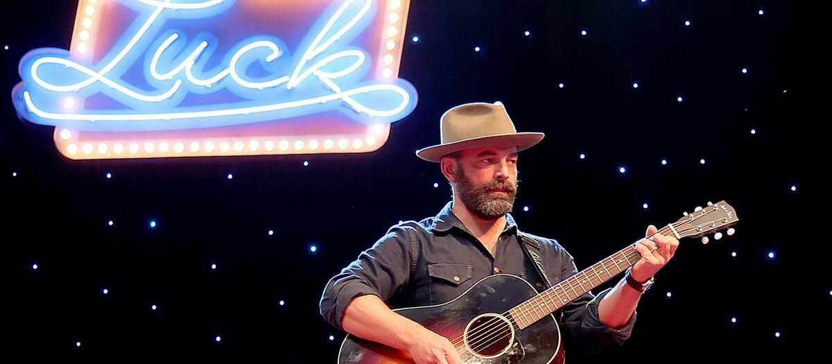 Drew Holcomb & The Neighbors Tickets