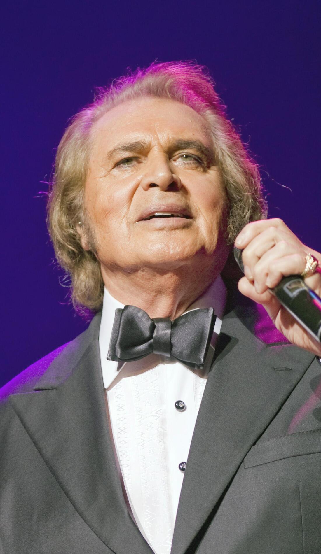 A Engelbert Humperdinck live event