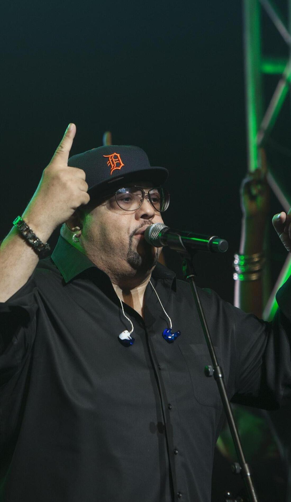 A Fred Hammond live event