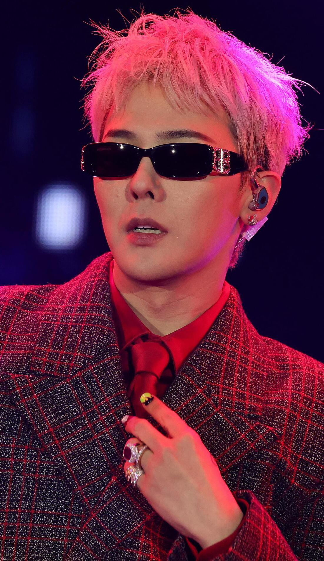 A G-Dragon live event