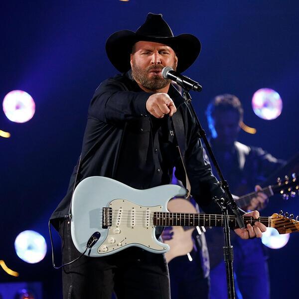 Garth Brooks Charlotte May 5 2 2020 At Bank Of America Stadium