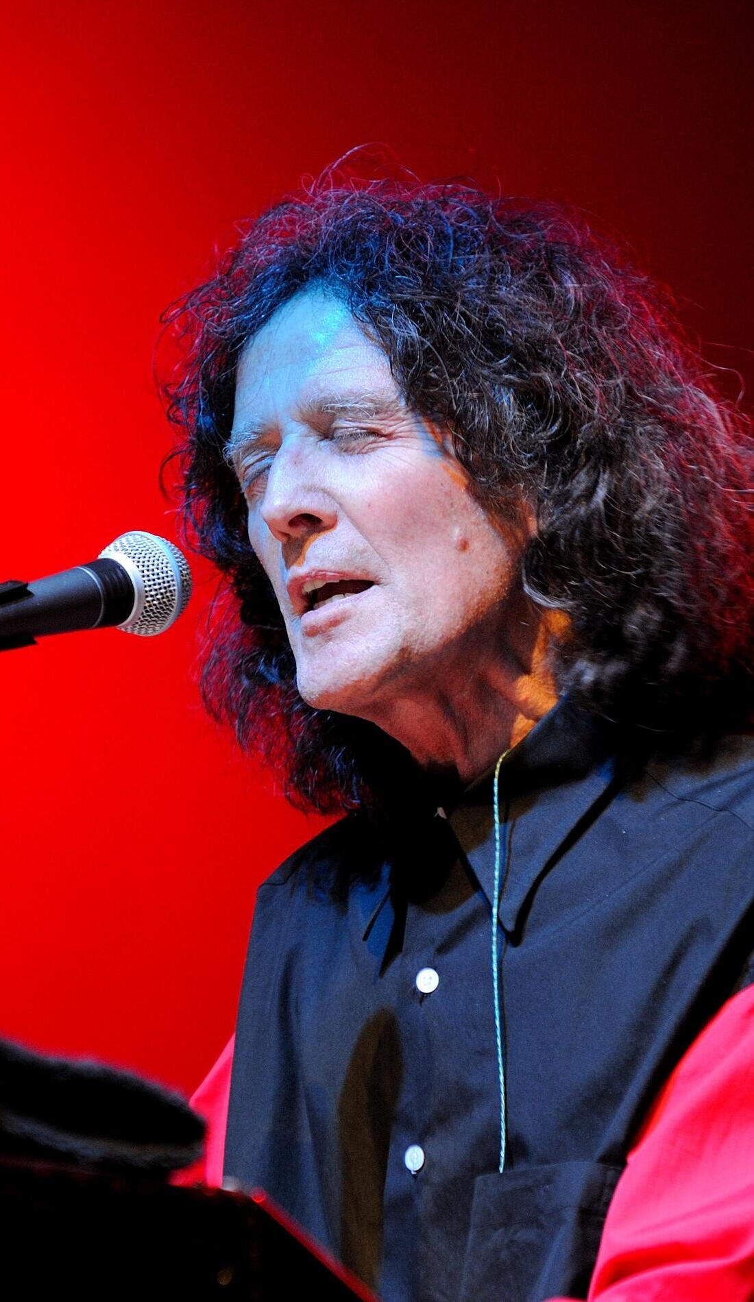 A Gilbert O'Sullivan live event
