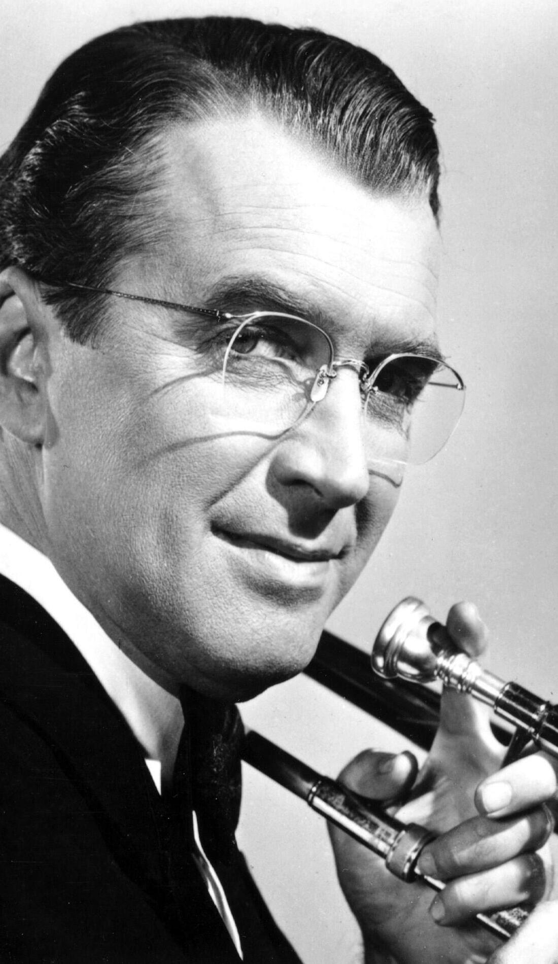 Glenn Miller Concert Tickets, 2023 Tour Dates & Locations | SeatGeek