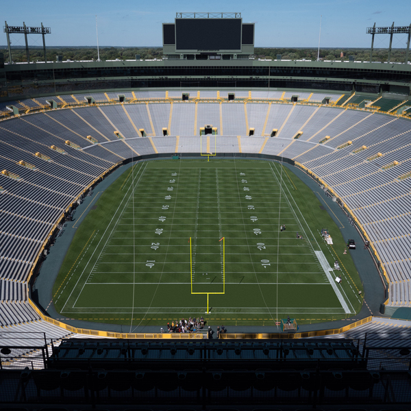 Vikings at Packers Tickets in Green Bay (Lambeau Field) - Oct 29