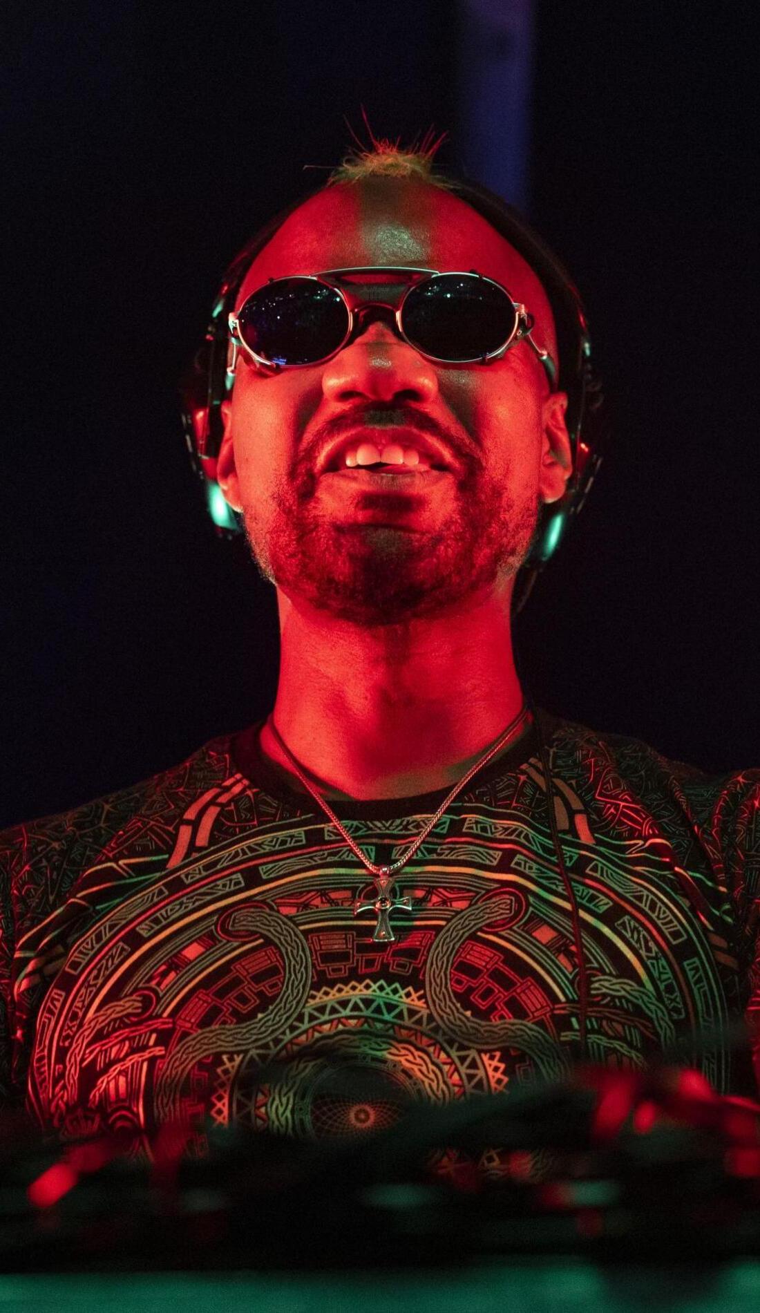 A Green Velvet live event