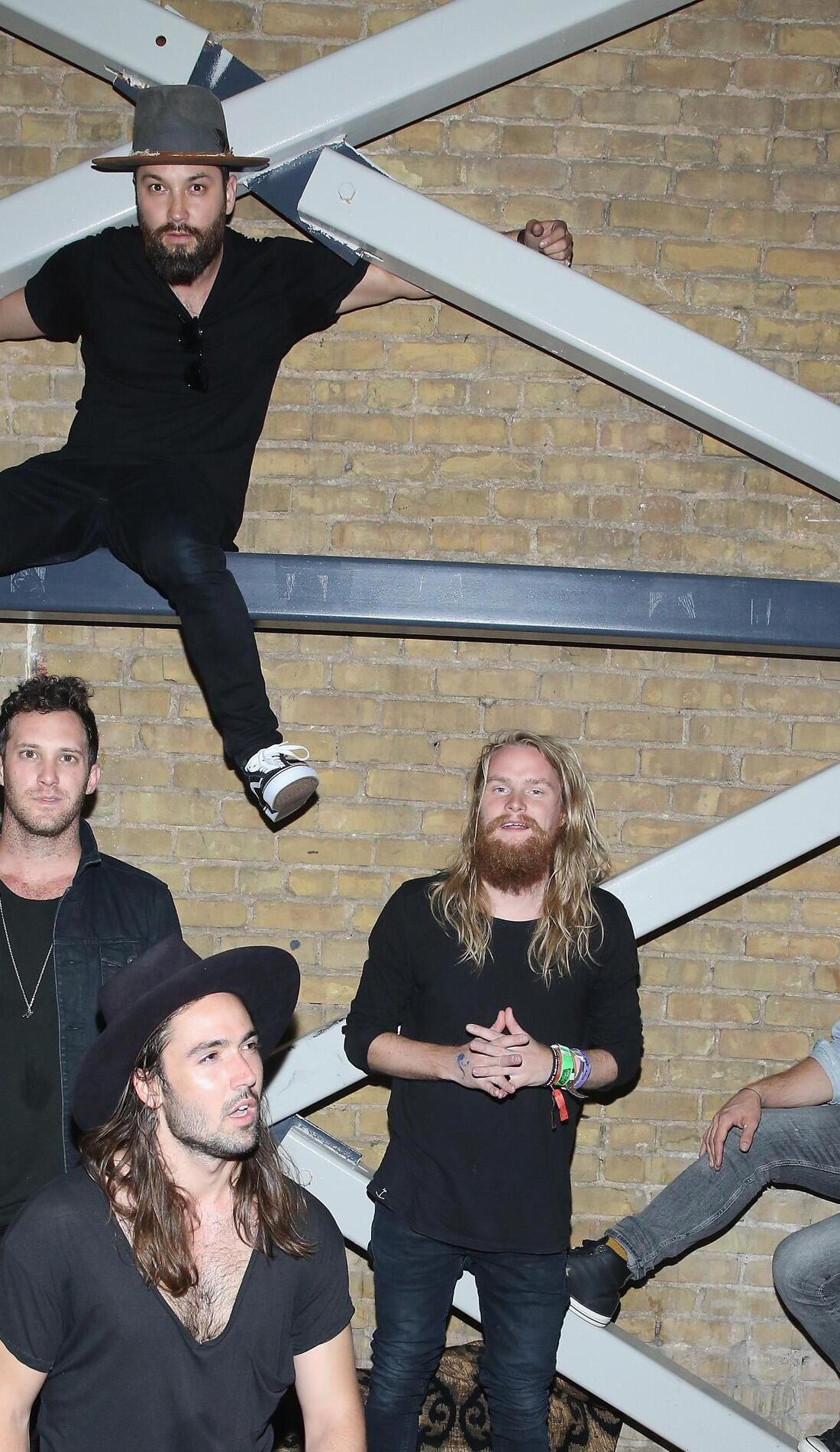 A Grizfolk live event
