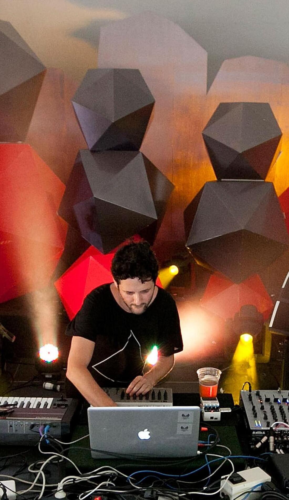 A Guy Gerber live event