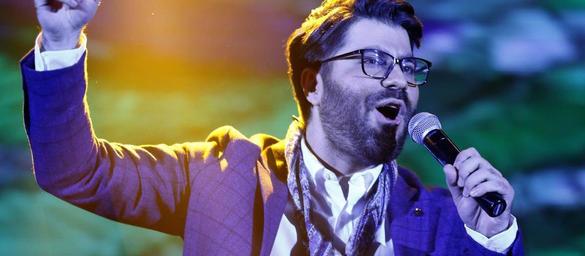 Hamed Homayoun Concert Tickets And Tour Dates Seatgeek Cheshme ma roshan, irane jan, parseh, hese asheghi, ashegh shodam raft. hamed homayoun concert tickets and tour