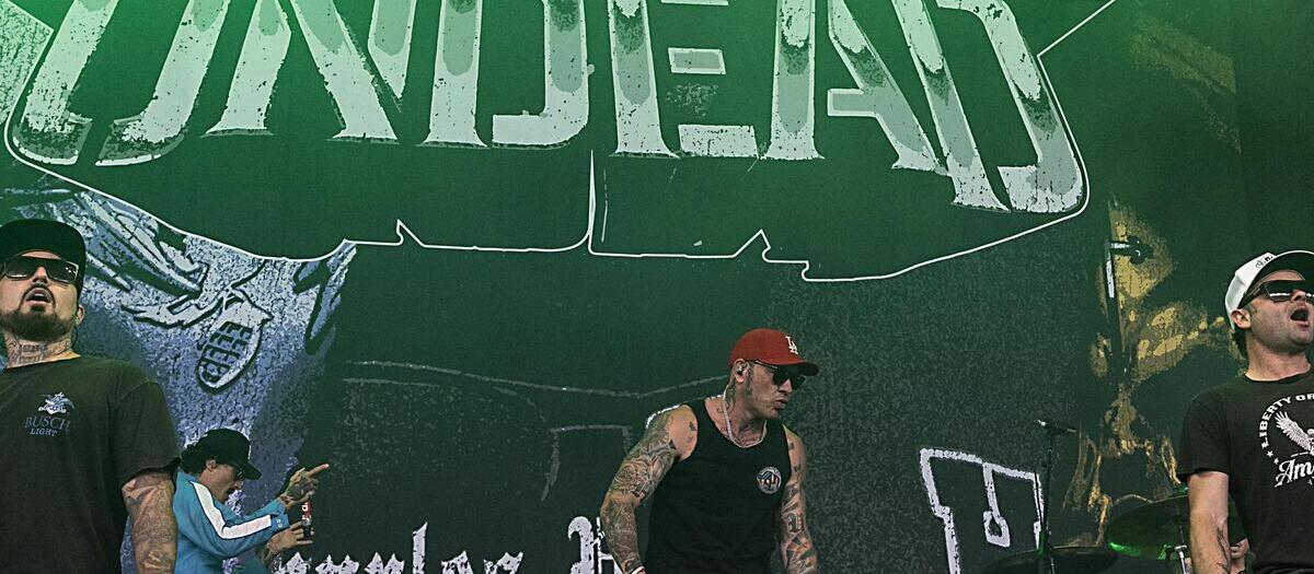 Hollywood Undead with Bad Wolves