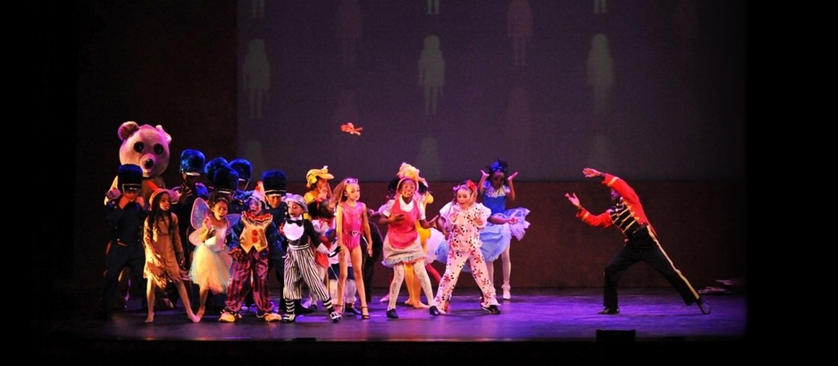 Hot Chocolate Nutcracker Tickets