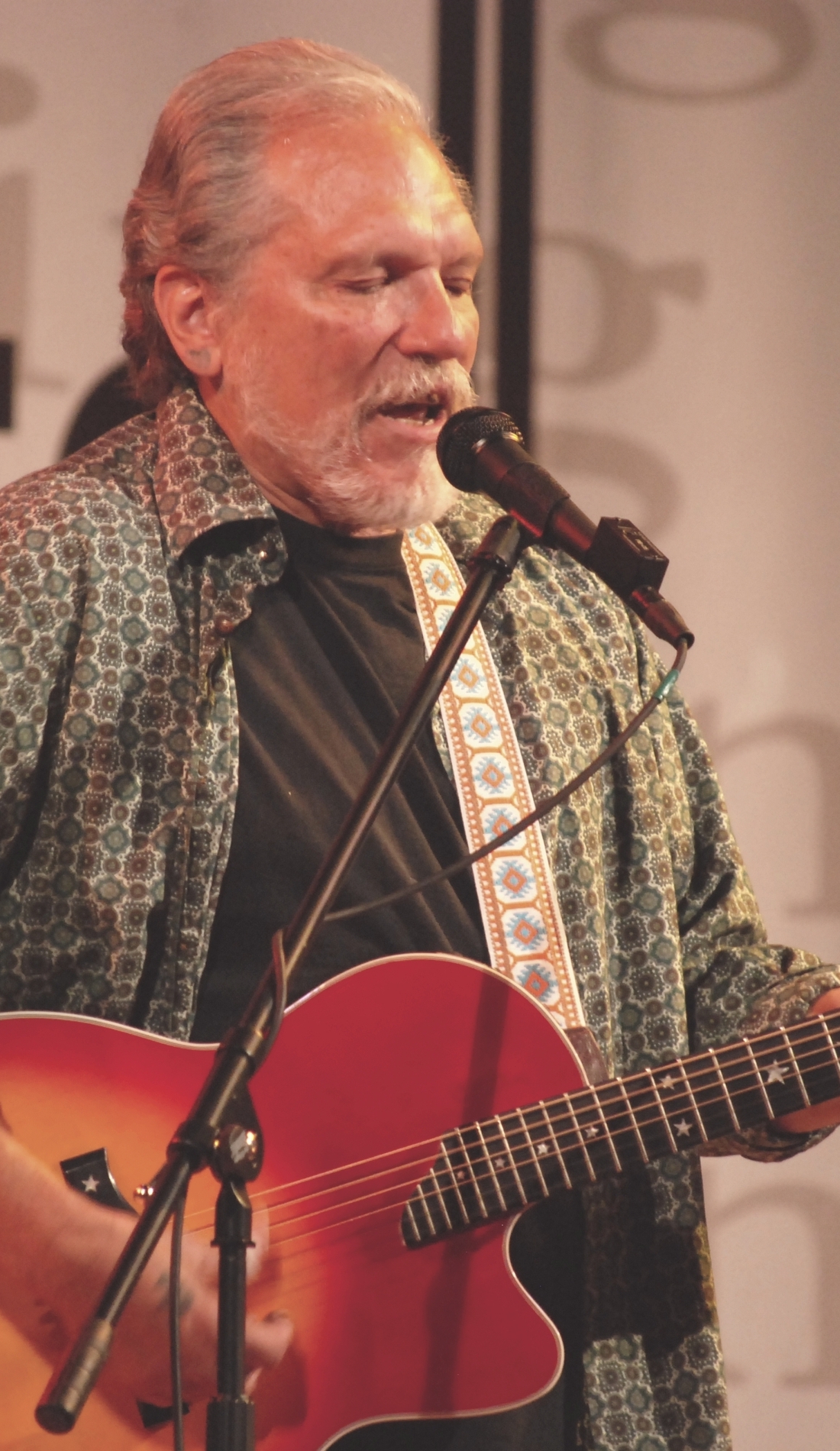 A Hot Tuna live event