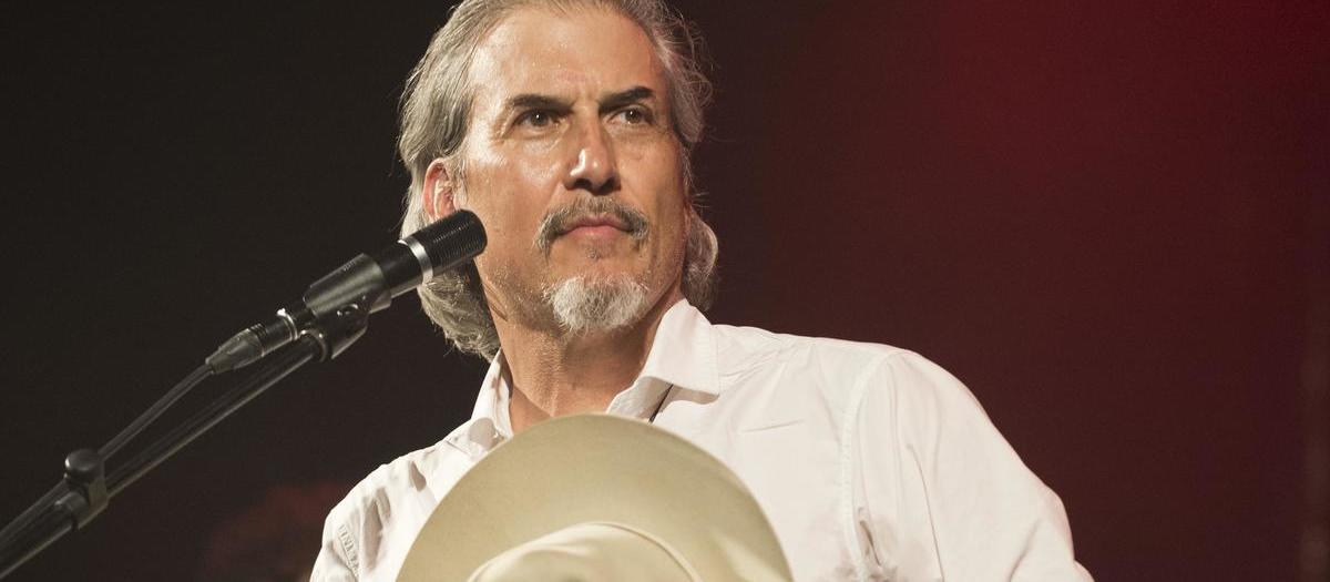 Howe Gelb Tickets