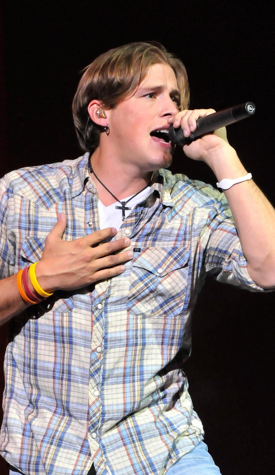 A Jason Michael Carroll live event