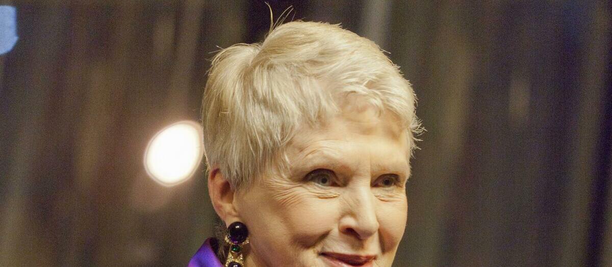 Jeanne Robertson Tickets