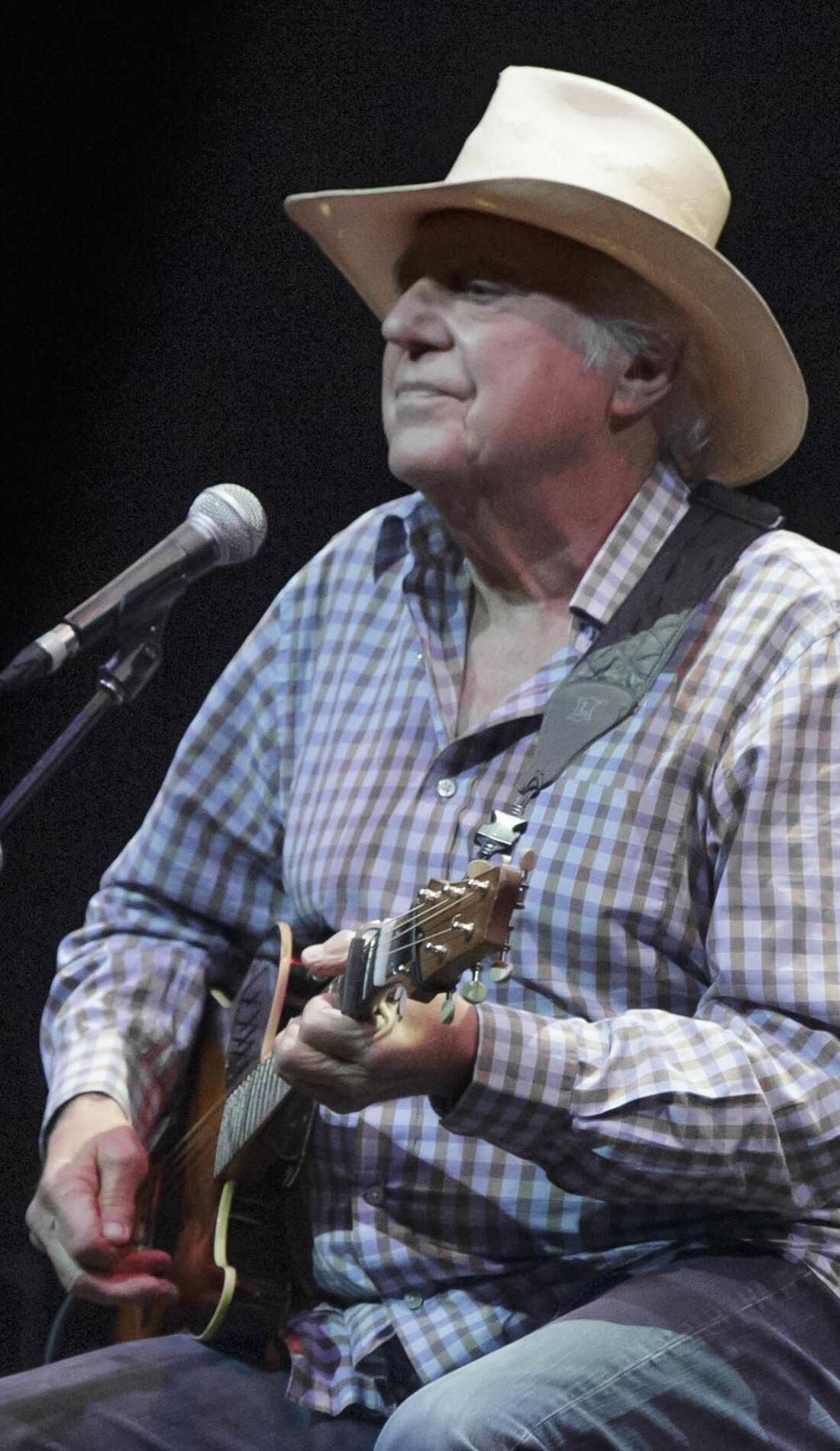 Jerry Jeff Walker Concert Tickets and Tour Dates | SeatGeek