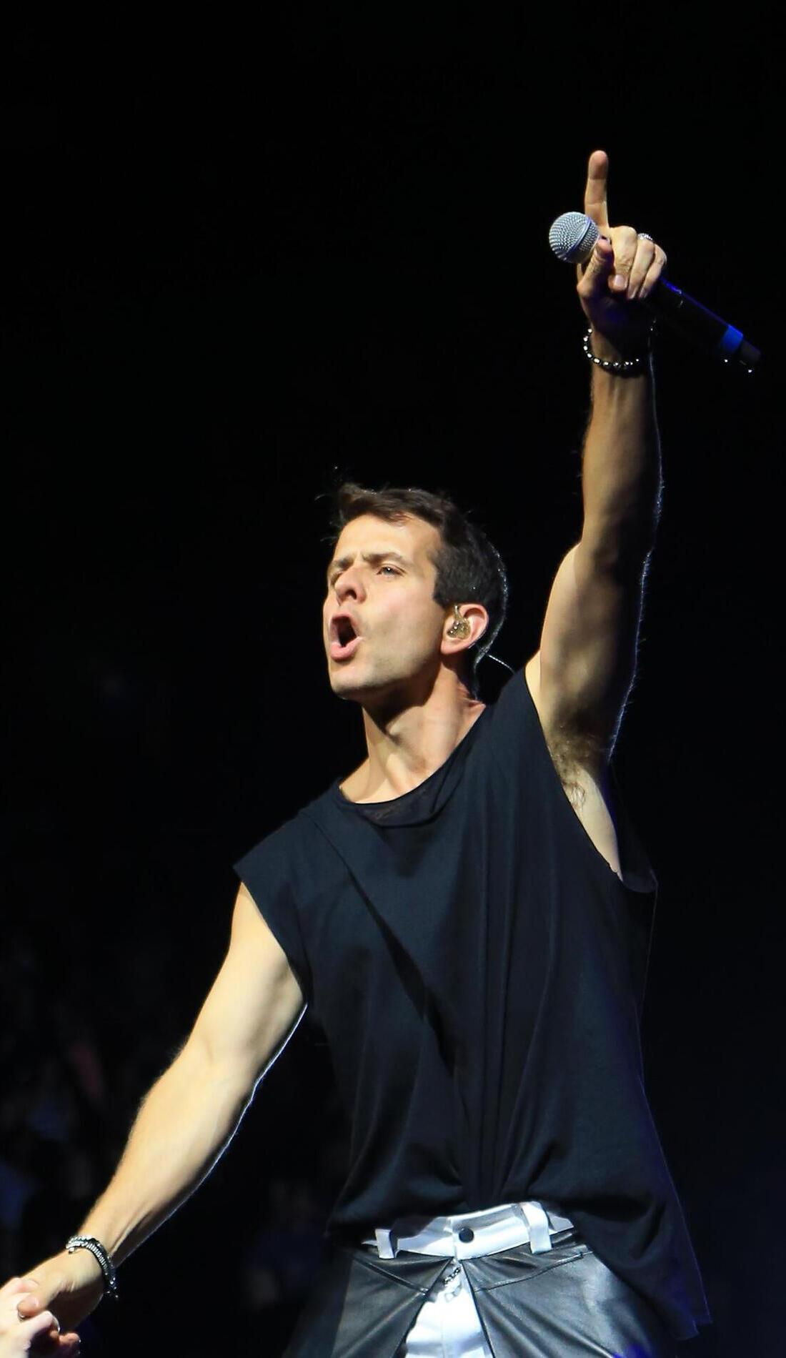 Joey McIntyre Concert Tickets and Tour Dates | SeatGeek