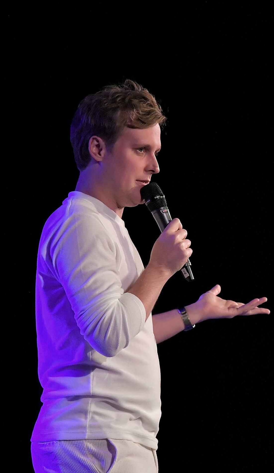 A John Early live event