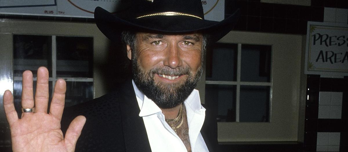 Johnny Lee Tickets
