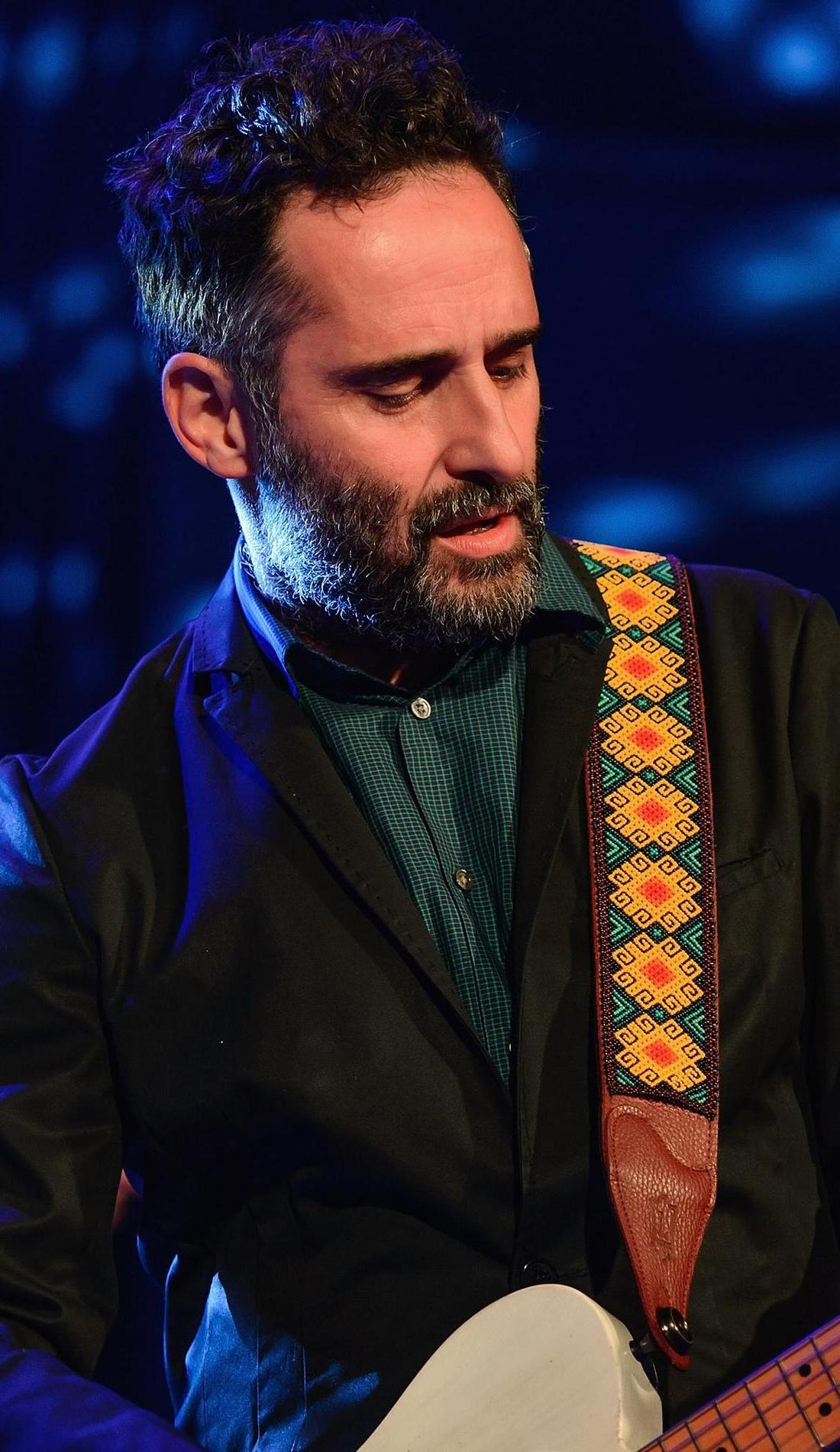 A Jorge Drexler live event