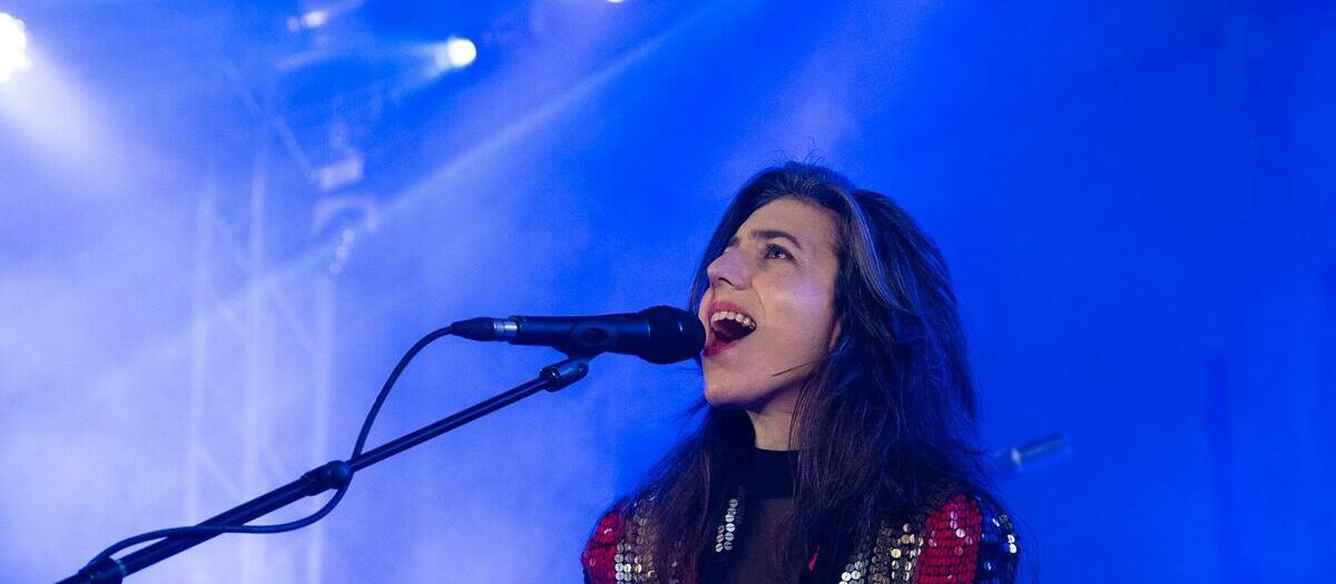 Julia Holter Concert Tickets, 2023-2024 Tour Dates & Locations | SeatGeek