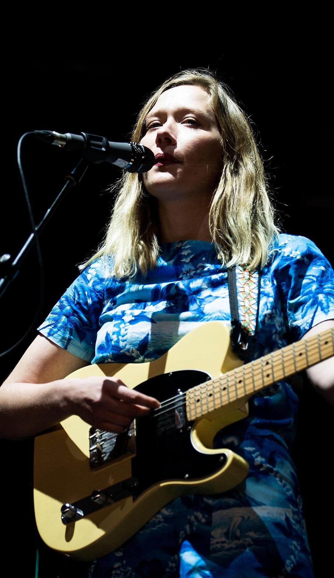 A Julia Jacklin live event