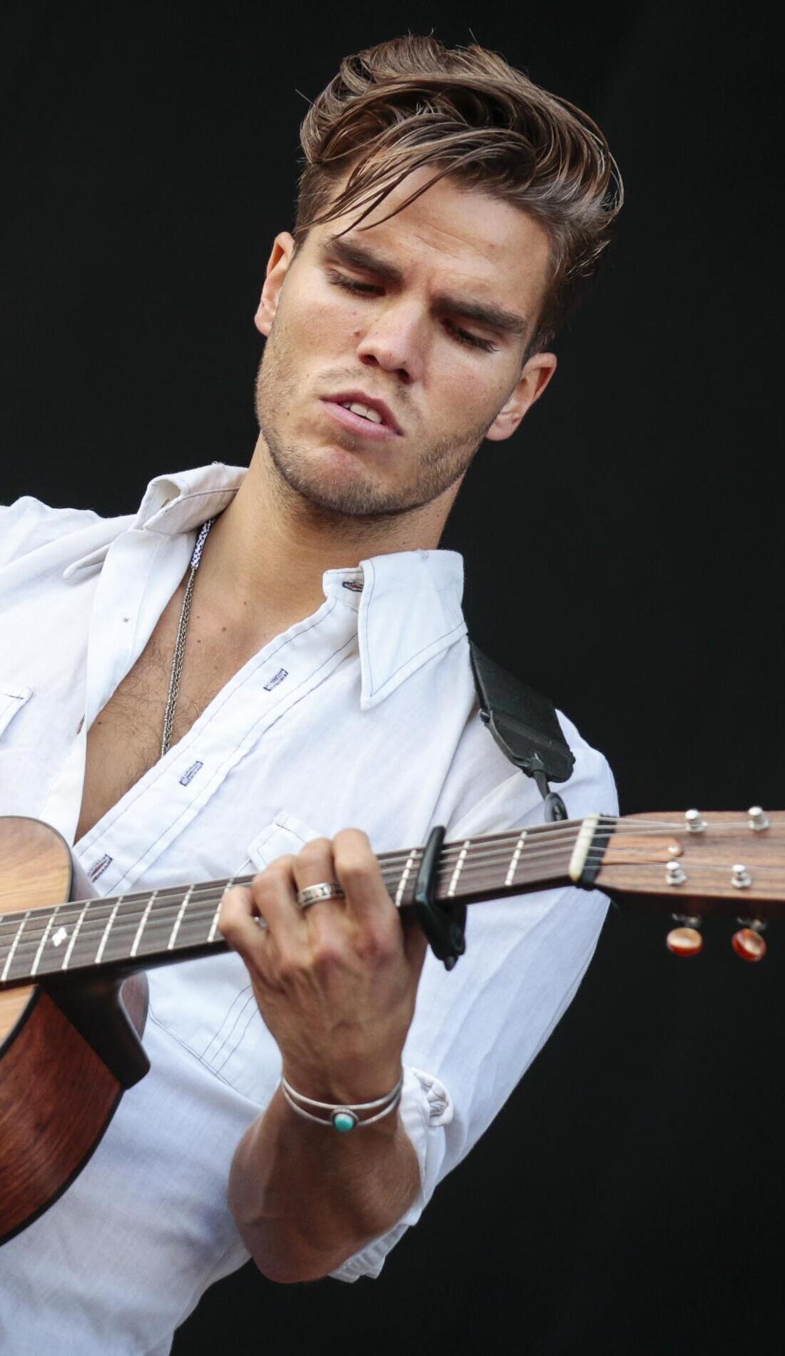 A KALEO live event