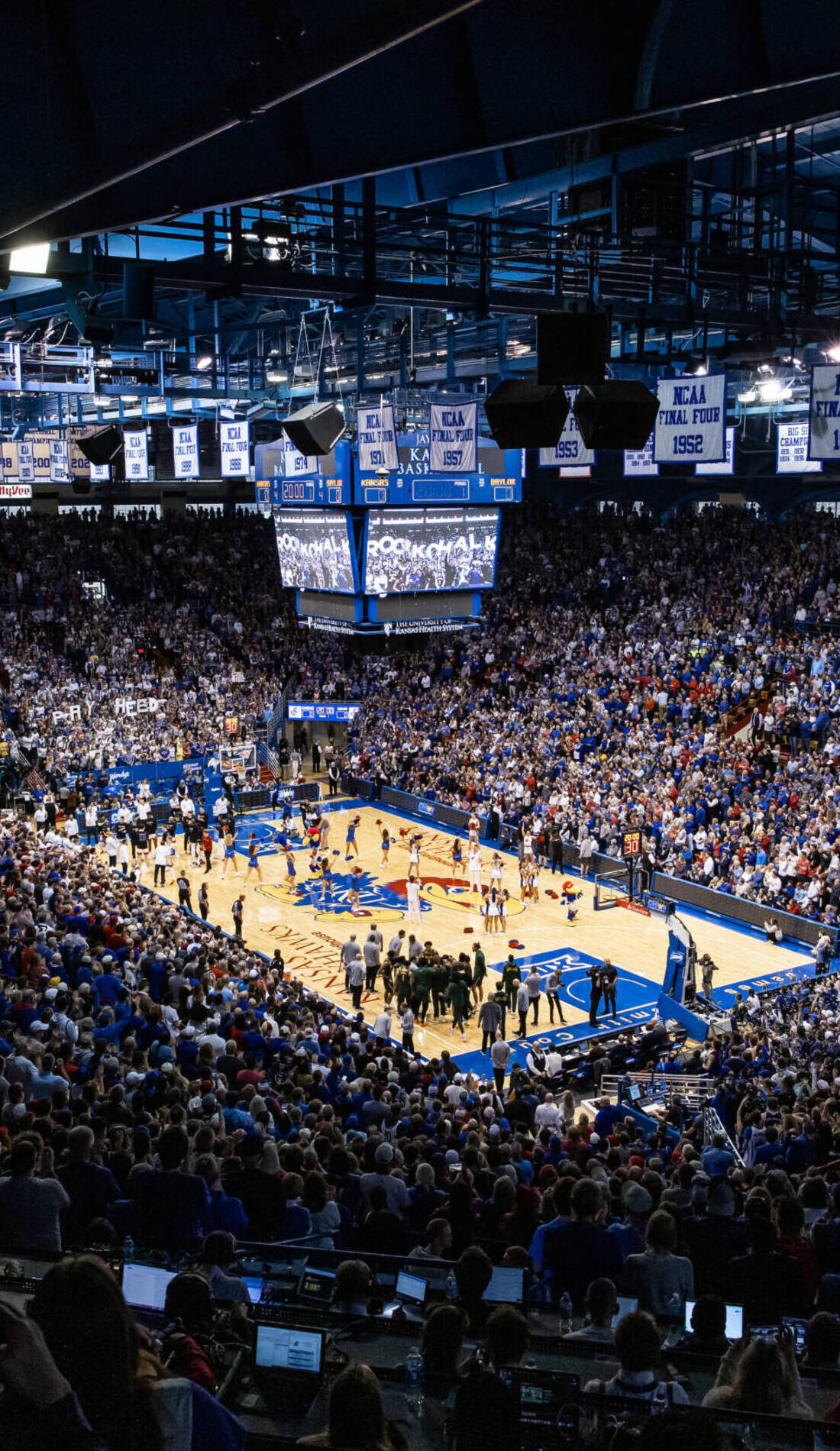A Kansas Jayhawks Basketball live event