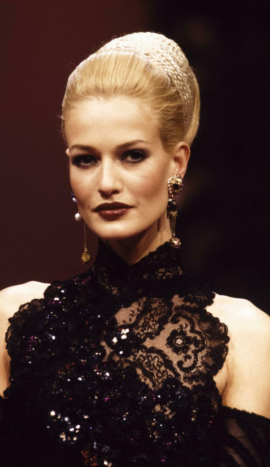 Karen Mulder Concert Tickets, 2023 Tour Dates & Locations SeatGeek