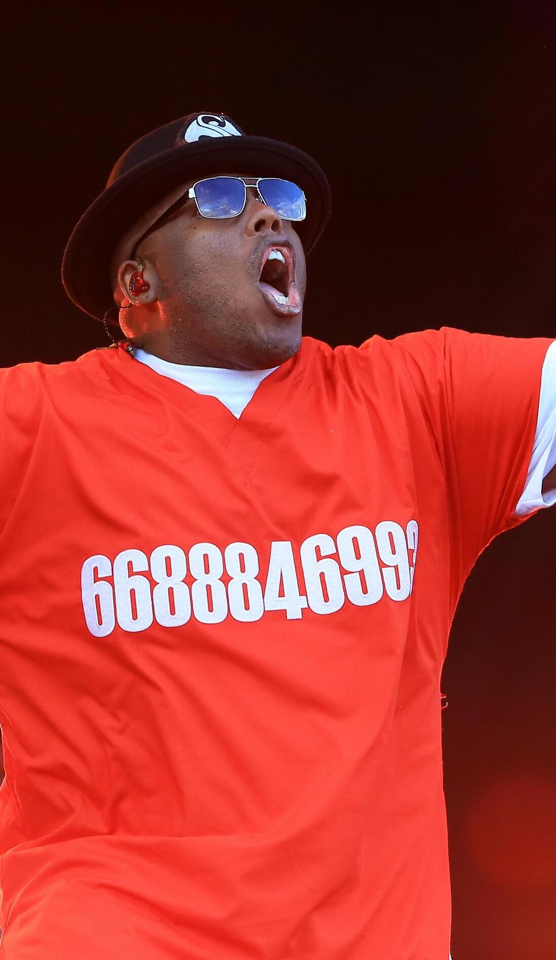 A Krizz Kaliko live event