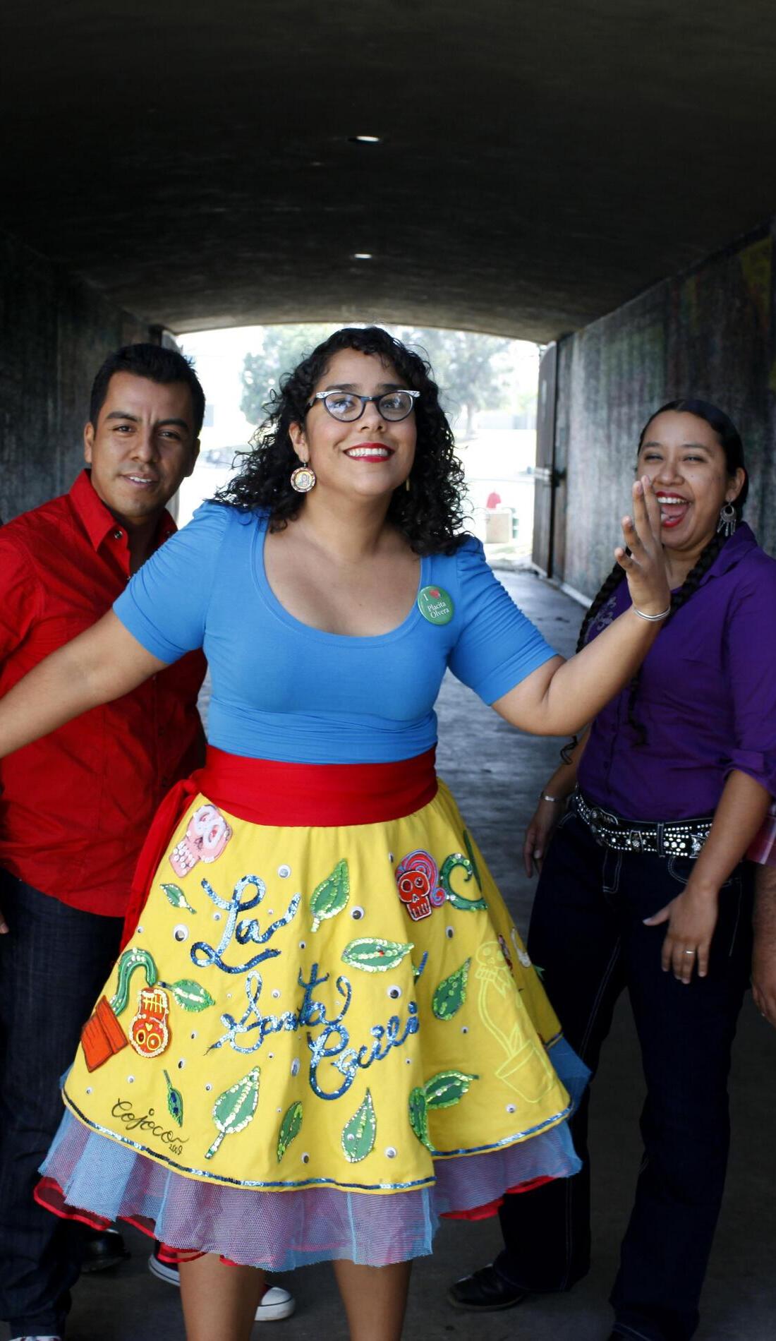A La Santa Cecilia live event
