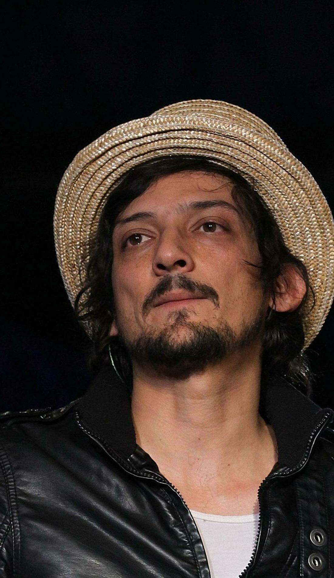 Leon Larregui Concert Tickets, 2023 Tour Dates & Locations SeatGeek