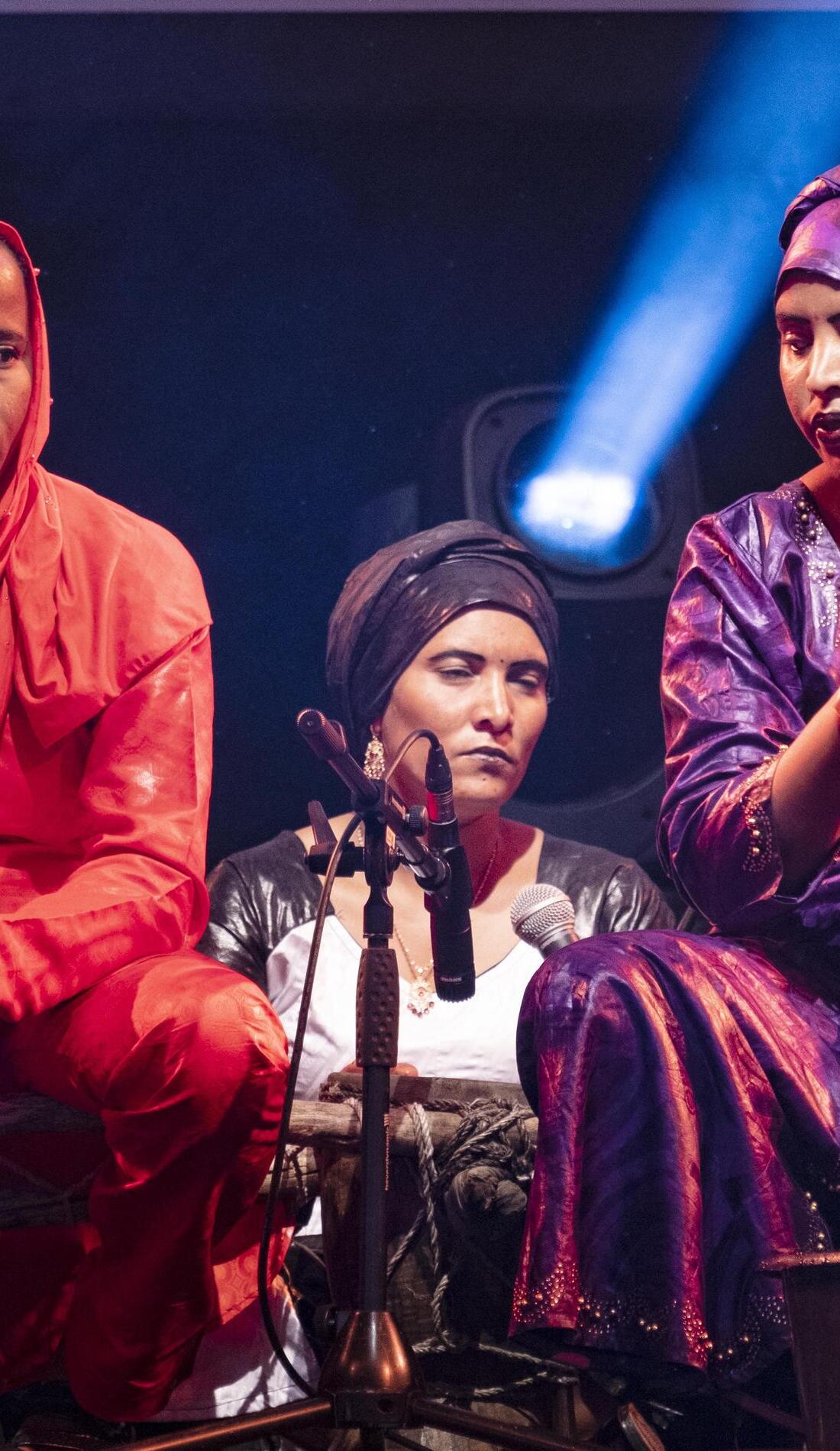 A Les Filles de Illighadad live event