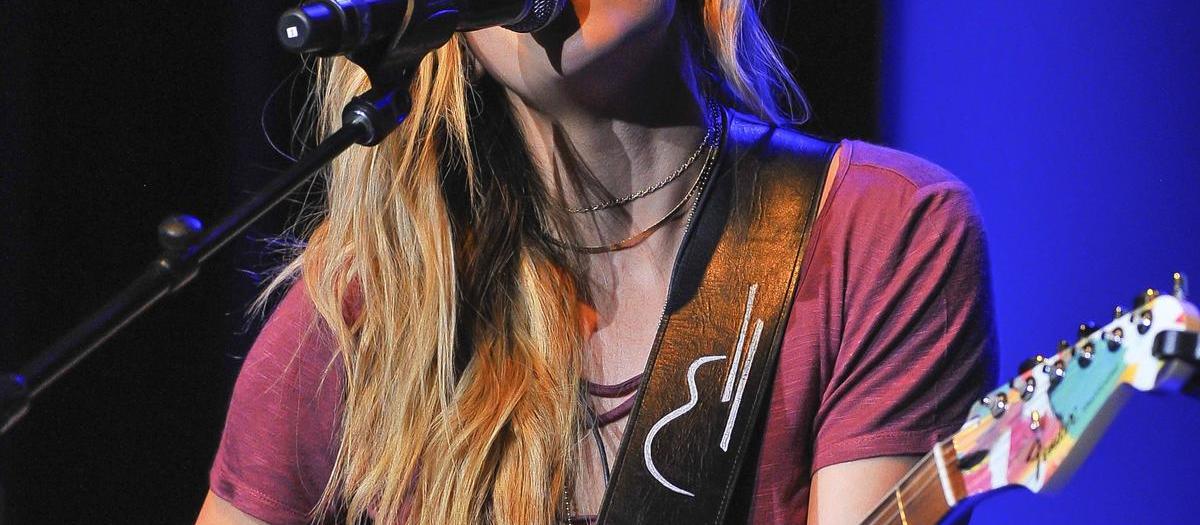 Lindsay Ell Tickets